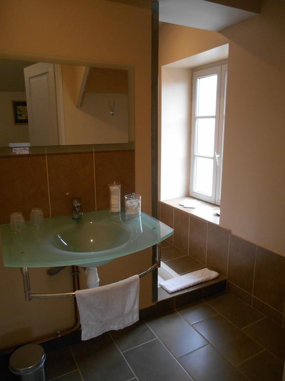 Escampette Hotel Saint-Aubin-en-Charollais ห้อง รูปภาพ
